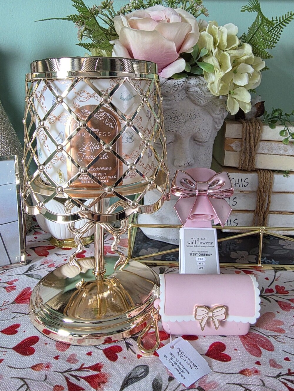 Bath Body Works Bow Lamp Life's A Fairytale Candle Holder Bundle